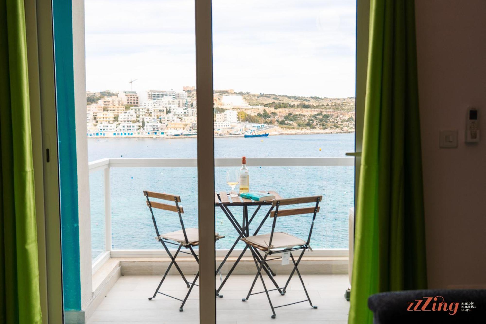 Seashore Stays - Stunning Apartments Right By The Sea San Pawl il-Baħar Værelse billede